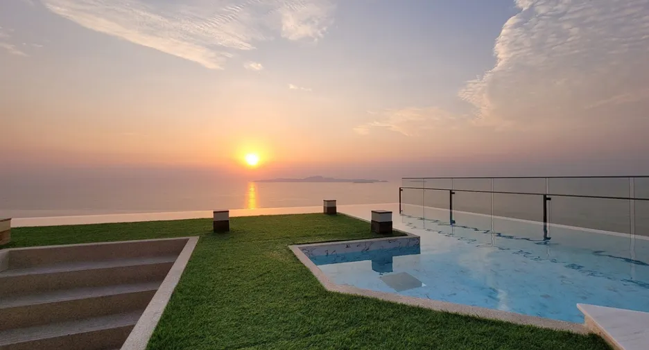 ANDROMEDA CONDOMINIUM - Image 4