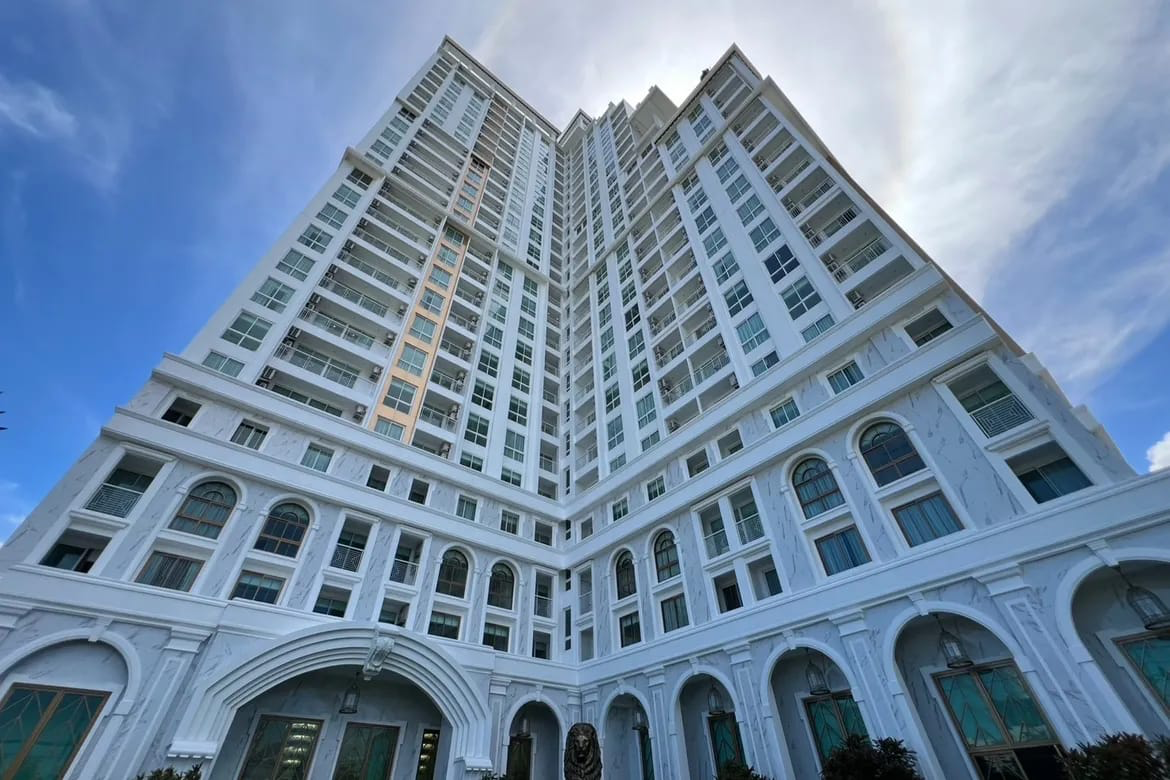 THE EMPIRE TOWER